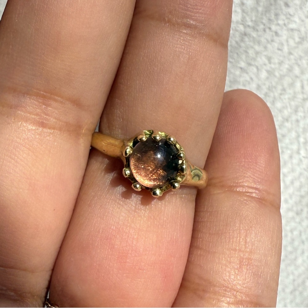 Mondo Mondo Archive • Lush Ring - Purple 💜 - Picture 3 of 10